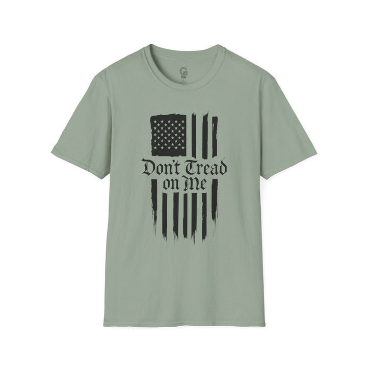 Don't Tread on Me Shirt - Bold Patriotic Tee - Gutsy Garb