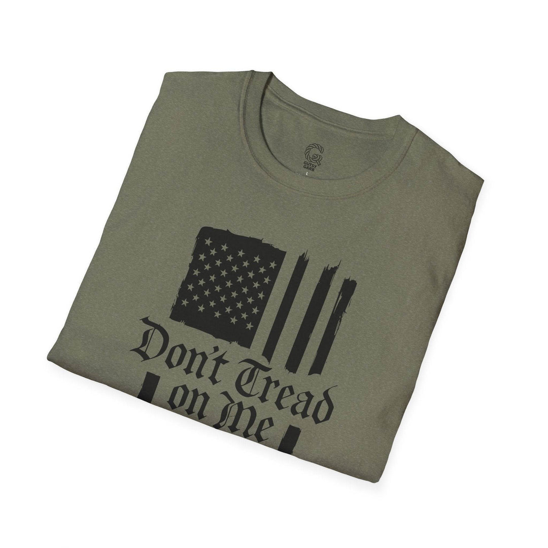 Don't Tread on Me Shirt - Bold Patriotic Tee - Gutsy Garb