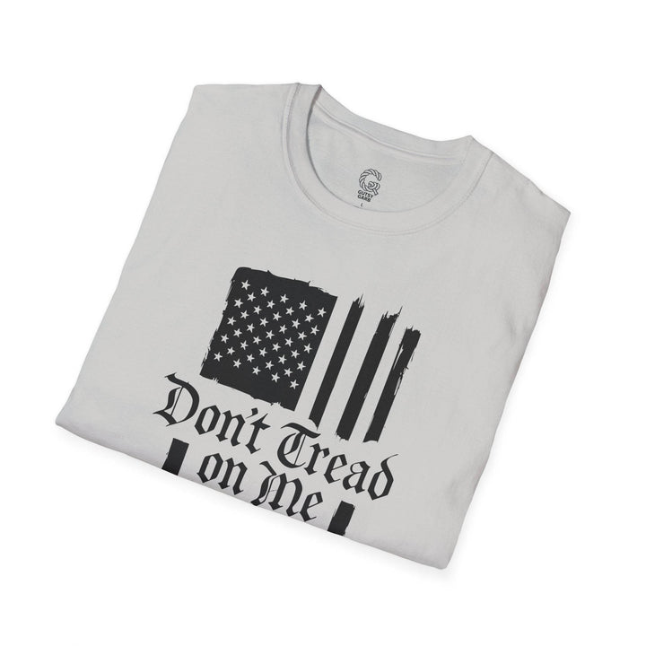 Don't Tread on Me Shirt - Bold Patriotic Tee - Gutsy Garb