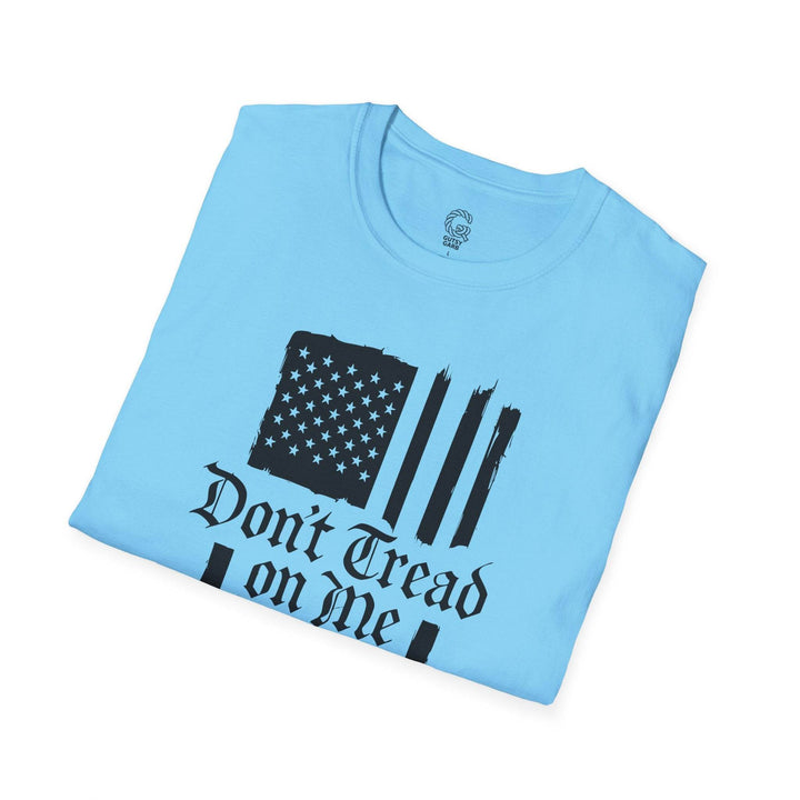 Don't Tread on Me Shirt - Bold Patriotic Tee - Gutsy Garb