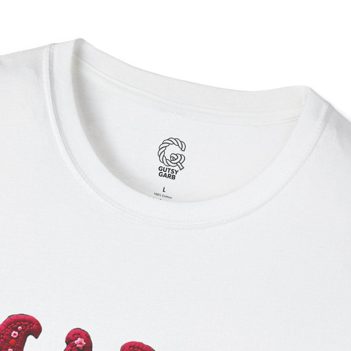 Floral Mama Heart Tee - Bold & Stylish T-Shirt - Gutsy Garb