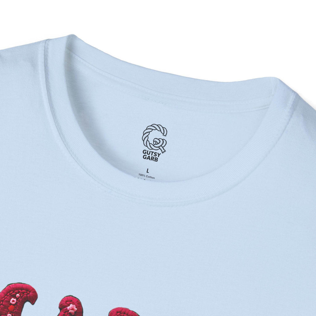 Floral Mama Heart Tee - Bold & Stylish T-Shirt - Gutsy Garb